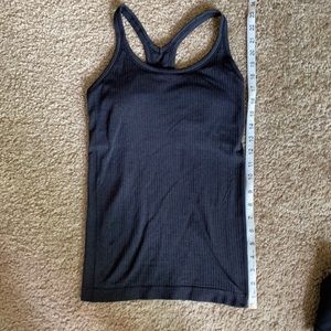 Lululemon black sports tank top